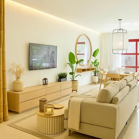 Design With Swimming Pool Ciudad De Ciencias * バレンシア