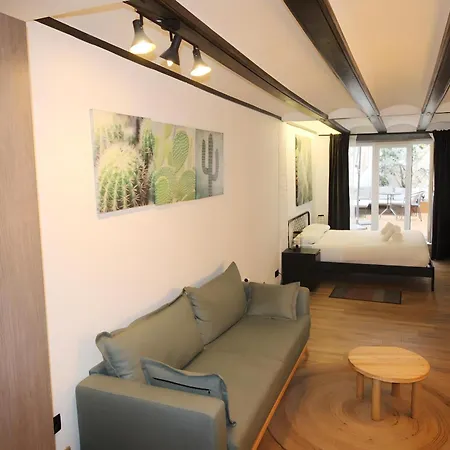 Increible Con Terraza Al Lado De Torres De Quart Valencia