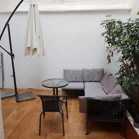 Increible Con Terraza Al Lado De Torres De Quart Apartamento