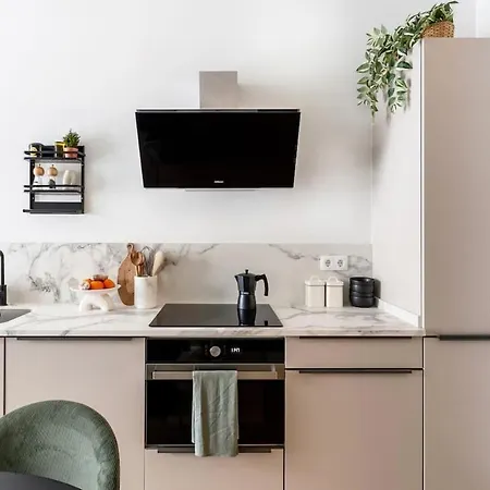 דירה Stylish Ground Floor With Lots Of Comfort *