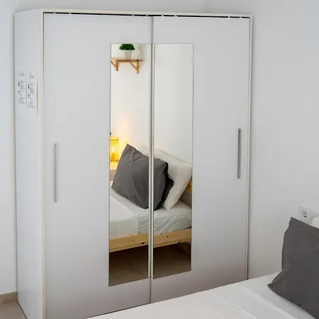 Ciudad De Ciencias Con Terraza شقة