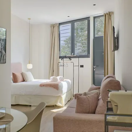 Apartman Romantic N3 Oceanografico Virkin