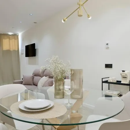 Romantic N3 Oceanografico Virkin Apartman Valencia