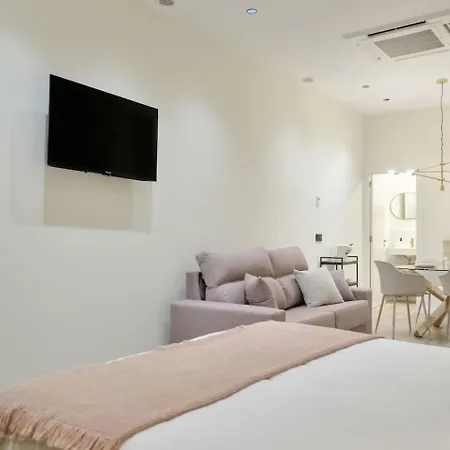 Romantic N3 Oceanografico Virkin Apartman *