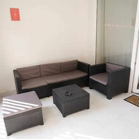 Modern Loft In Patraix, - Near Center Διαμέρισμα