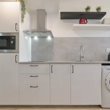 Romantic Roig Arena N4 Virkin