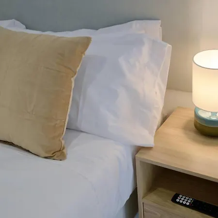 Romantic Roig Arena N4 Virkin Valence