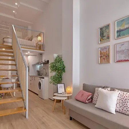 Roig Arena Romantic Suite N10 By Virkin Suitess