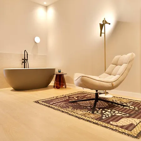 Modern And Stylish R Appartement Valence