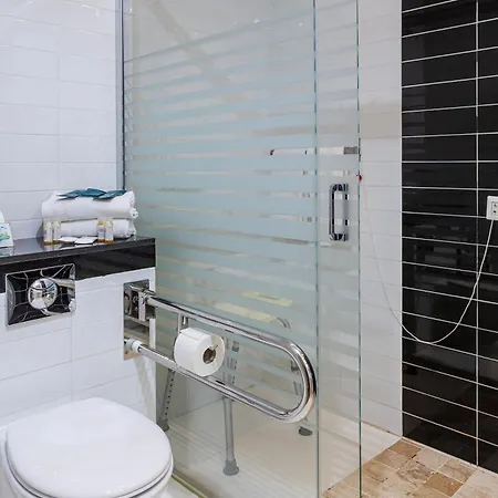 Olympia Universidades 3* Valencie