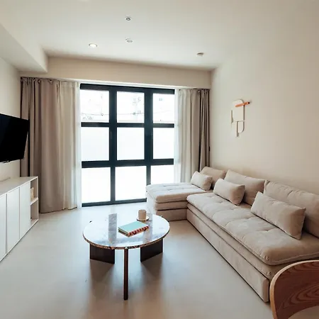 公寓式酒店 The Atelier Lofts 4*