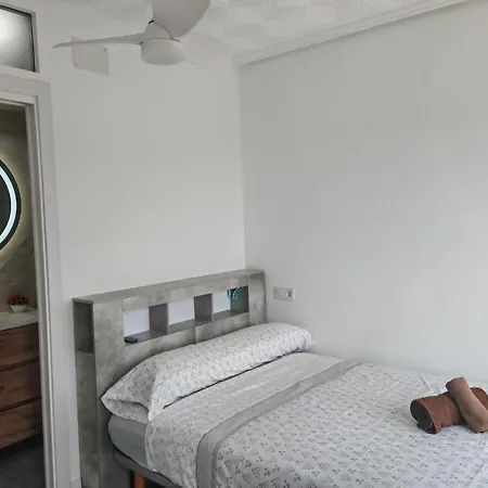 Apartmentsuitespain Atic Panoramic شقة