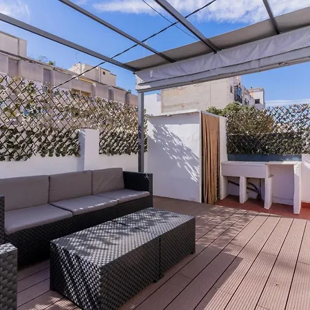 Enjoy Valencia: Deluxe With Terrace * Valensiya