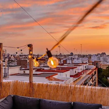 Ayora Penthouse - Jacuzzi, Huge Private Rooftop, Bbq, Sunset Views, Fastwifi, Ac Apartment Valencia