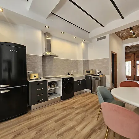 Luxury Apartament, Very Close To Cabanal Beach, Netflix, Late Checkout Apartamento