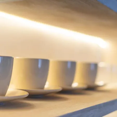 Nomad Haux Puerto B&B 발렌시아