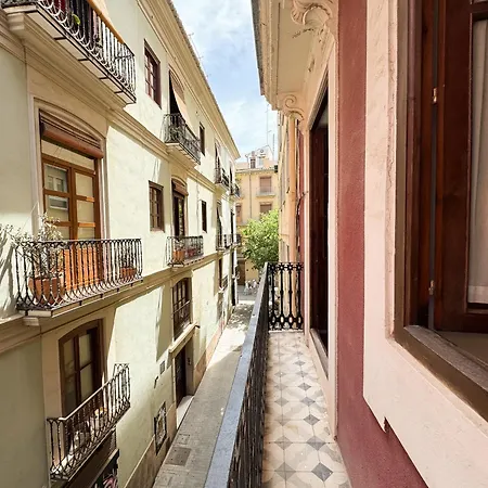 Con Encanto Historico * Валенсия