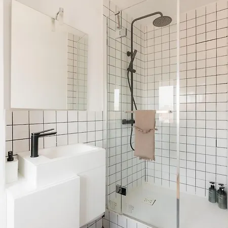 Lägenhet Penthouse With Terrace 2 Bedrooms 2 Bathrooms