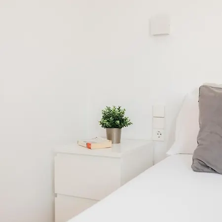 Lägenhet Penthouse With Terrace 2 Bedrooms 2 Bathrooms *