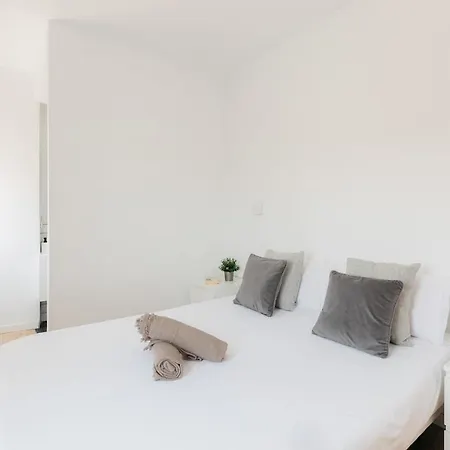Penthouse With Terrace 2 Bedrooms 2 Bathrooms Lägenhet Valencia
