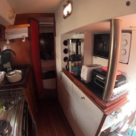 船上ホテル Barco Nineta Ontario Sailboat In Mar-