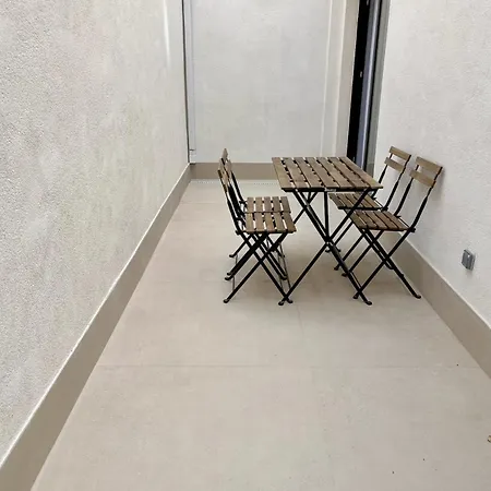 Osito Hub - Florista Apartman Valencia