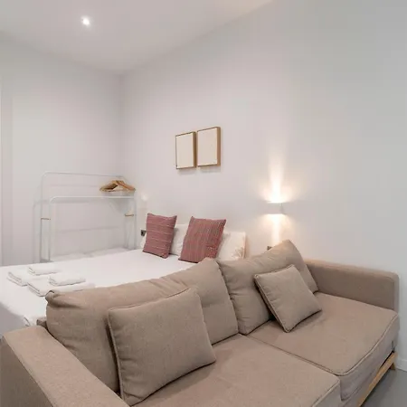 Vlc Host - Bellvis Apartman *