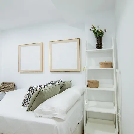 Casa Sant Domenec Savio * Valencia