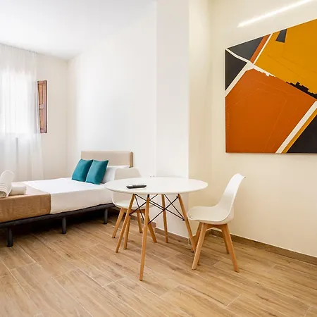 The Port Urban Loft Apartment