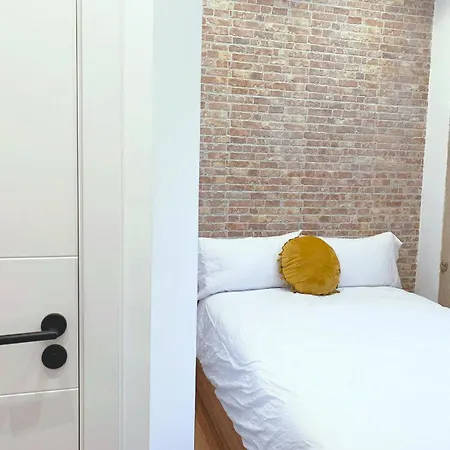 Kwatera prywatna Private With Netflix & Wifi *