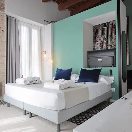 & Co. Quart Boutique ולנסיה