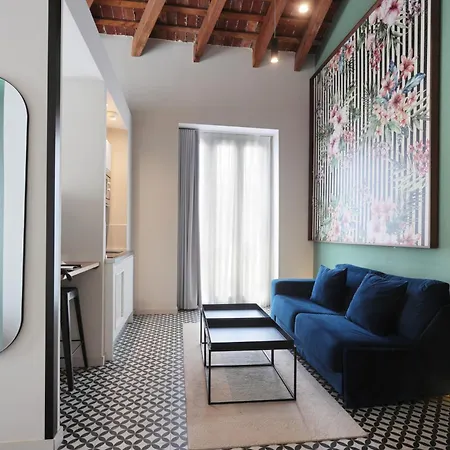 מלון & Co. Quart Boutique 3*