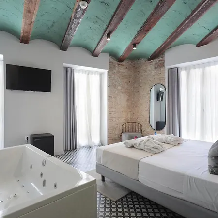 & Co. Quart Boutique Valencia