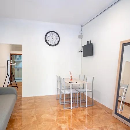 아파트 Loft Economico Cerca Del Centro 1 Domitorio Y Sofa Cama 4pax Ac 발렌시아