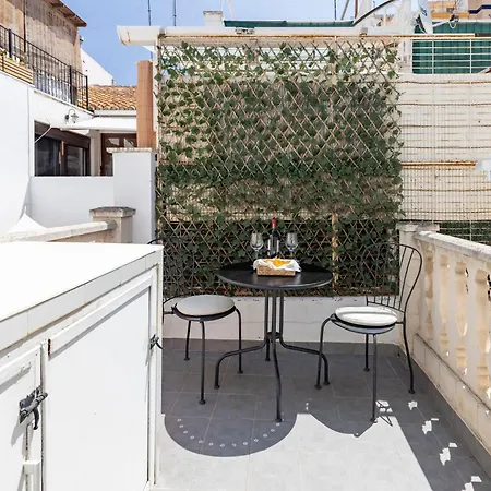 Travel Habitat Cabanyal Apartment Valencia