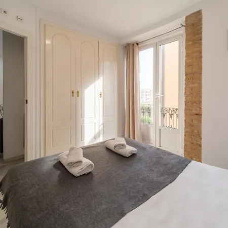 Serrano Park * Валенсия