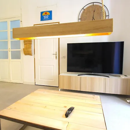 Apartamento Piso En El Carmen Cerca Del Mercado *