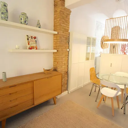 Piso En El Carmen Cerca Del Mercado * Valencia