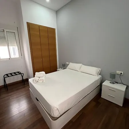 Plaza De La Merced 瓦伦西亚