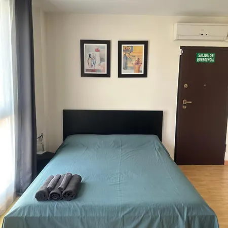 A Studio-apartment In A Newly Built House.wifi شقة *