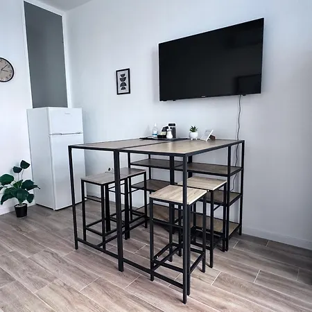 Quarto em Acomodações Particulares Habitación Privada Con Baño En I *