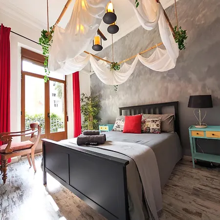 Portrait Boutique Villa Valencia