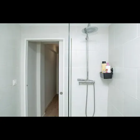 Luminosa En Piso Compartido Valencie