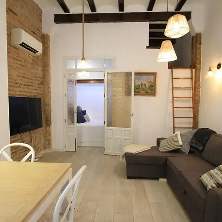 Апартаменты Modernist House In Cabanyal *