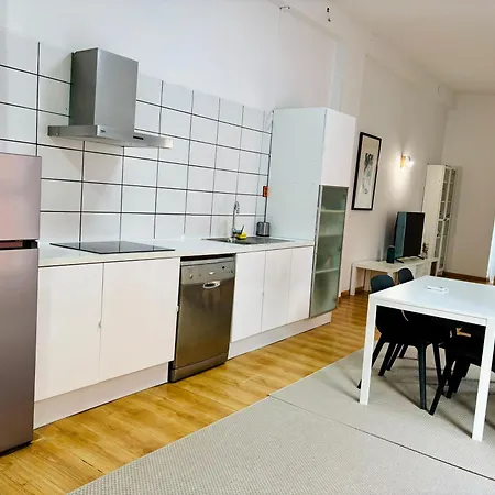 Reina Loft Lejlighed