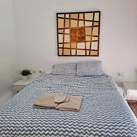 Apartment Comodo Feria De *