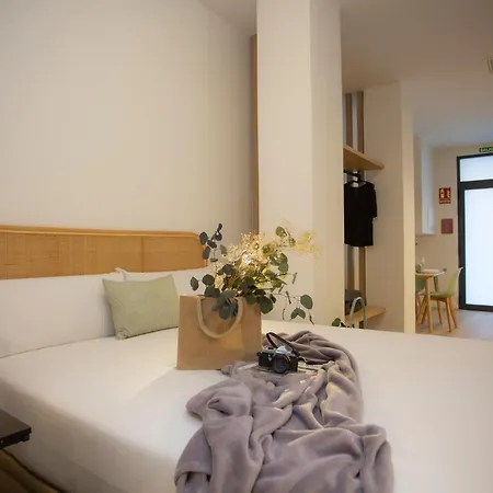 Nomad Haux Mestalla Apartment