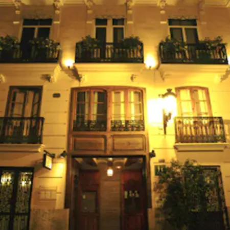 Ad Hoc Monumental 1881 3* Valence