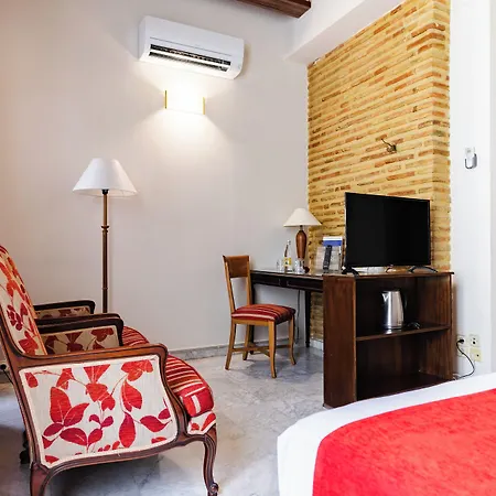 Hotel Ad Hoc Monumental 1881