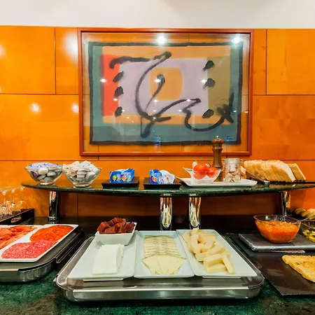 Villacarlos Hotell 3*